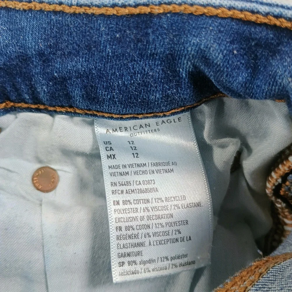 American Eagle Women Distressed Denim Shorts Blue 12 Next Level Stretch